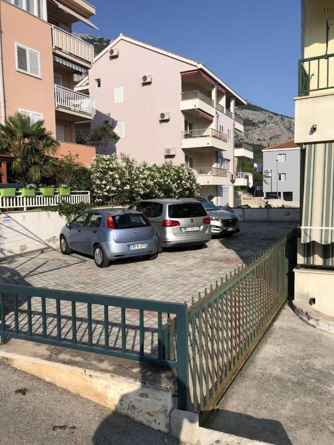 Apartments With A Parking Space Makarska - 18170 Dış mekan fotoğraf
